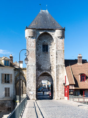 La porte de Bourgogne, Moret-sur-Loing