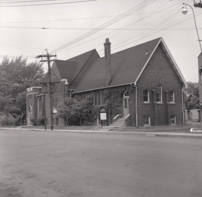 1. Pearen United Church , Mount Dennis