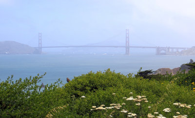 Hazy view of Golden Gate Bridge. mImg_5586.jpg