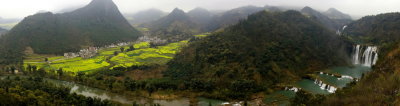Julong waterfalls.Yunnan,China. 雲南,羅平.九龍瀑布.