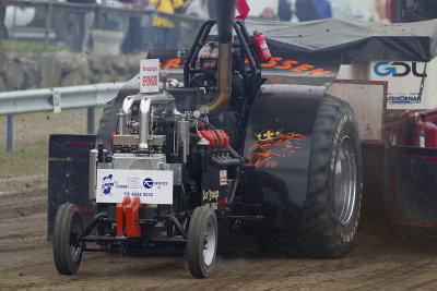 Tractor Pulling 2013