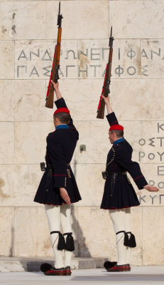 046 Greece Athens Guards Changing.jpg
