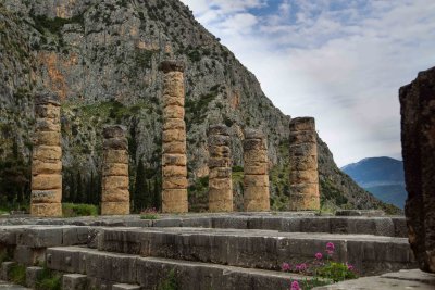 382 Greece Delphi.jpg