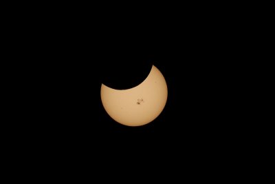 Partial Solar Eclipse - 2014 October 23 - Sunspot.New Mexico.USA