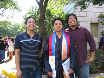 05.21.05 - Grads n More Dos