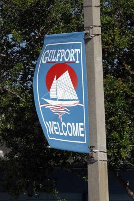 A Morning in Gulfport (1107)