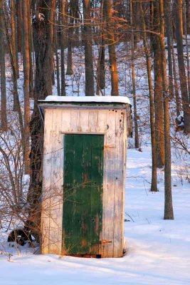 Outhouse in Winter (2)