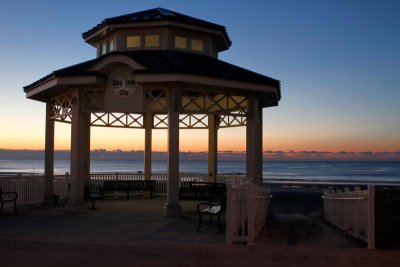 September Sunrise on the Promenade 