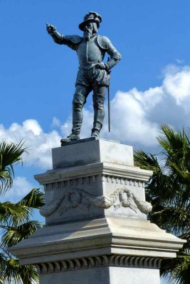 Ponce de Leon Statue