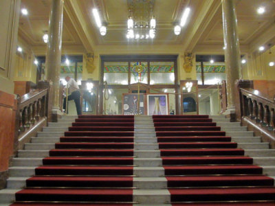 Staircase to the concert hall - Trap naar de concertzaal