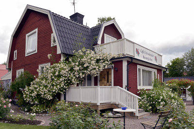 Rosengården Café & Krukmakeri