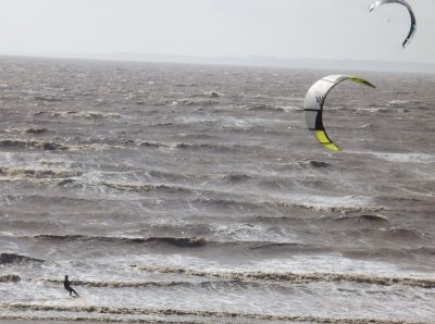 Kite surfing 7.jpg