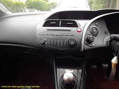 Honda Civic Type R Radio upgrade pic 2.jpg