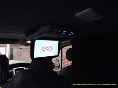 Vauxhall Vivaro roof mount DVD pic 2.jpg