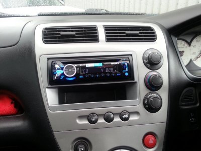 Honda Civic Sony radio fit pic 2.jpg