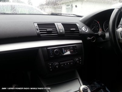 BMW 1 SERIES