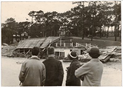 1938 Hurricane 3 Onset - Beach Pavilion