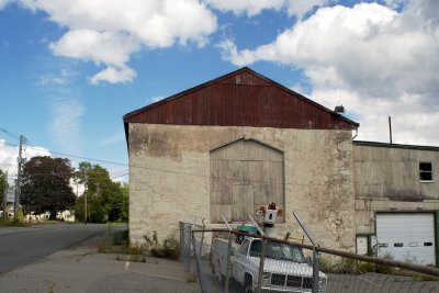Last remaining Westport Factory building in Sep 2013 (right of road in preceding image)