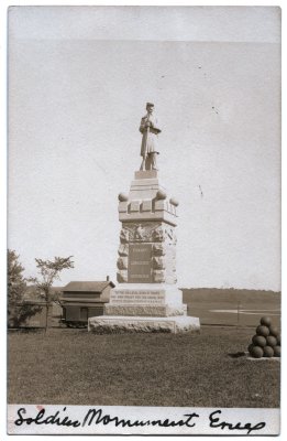 Soldiers Monument Essex