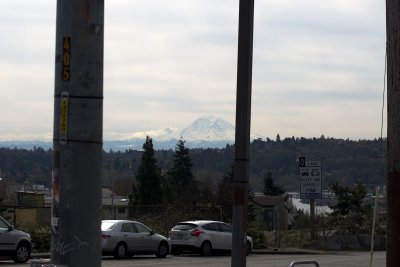 Mount Rainier in the distance from Seattle