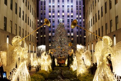 Rockefeller Center tree, Jan 2014