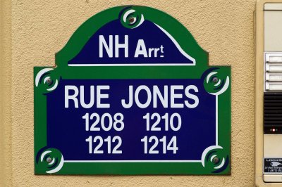 Rue Jones sign