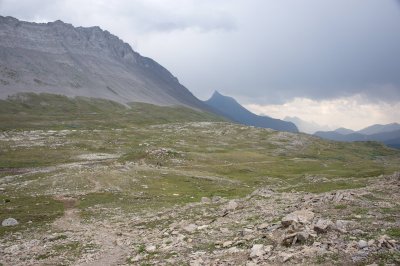 Main trail in valley below Nigel Peak
