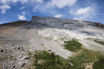 Huge gray limestone exposure at the pass
