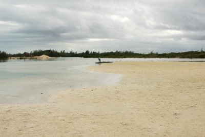 On Day 2, we kayaked to the flats behind Kamalame Cay