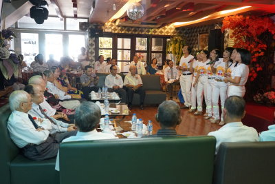 Tri n Thầy C Kỹ Thuật 2015