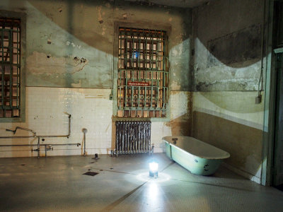 Alcatraz - Hydrotherapy