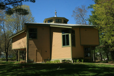 Ram Dass Library