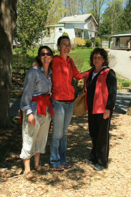 Jonna, Sarah and Pat