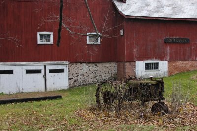 Feeding Hills, Mass.
