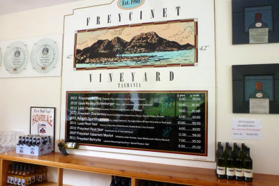 Tasmanian wineries: Freycinet tasting room