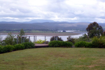 Tasmanian wineries: Tamar Ridge 3
