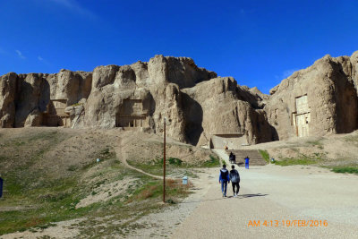 6000_Tombs of 4 Achaemenid kings 1