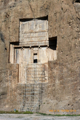 6020_Tombs of 4 Achaemenid kings 3