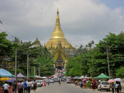 Shwedagon Pagoda  0294-1