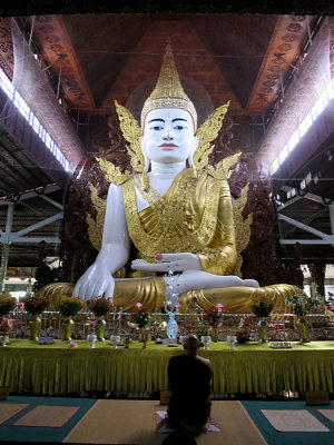 Nga Htat Gyi Pagoda 1476