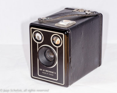 Kodak Six-20 'Brownie' D (1946)
