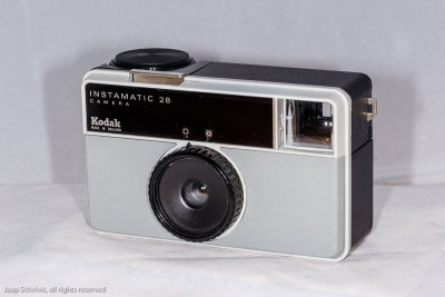 Kodak Instamatic 28 (1972)