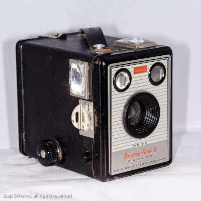 Kodak Brownie Flash II (1957)