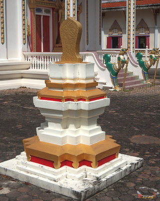 Wat Sawang Arom Ubosot Boundary Stone (DTHP380)