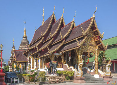 Wat Saen Muang Ma Luang or Wat Hua Kuang