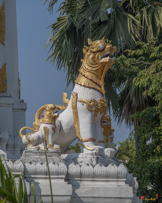 Wat Chiang Yeun Phra Chedi Singh Guardians (DTHCM0666)