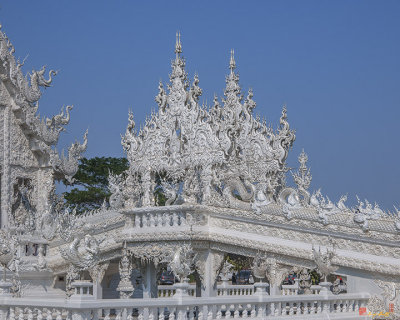 Wat Rong Khun Ubosot Causeway Flame (DTHCR0013)