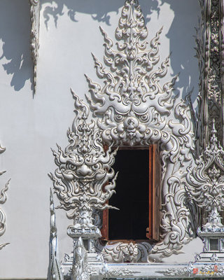 Wat Rong Khun Ubosot Window (DTHCR0042)