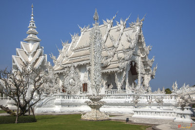Wat Rong Khun Ubosot and Tower (DTHCR0044)