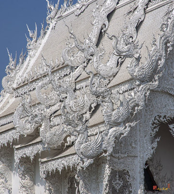 Wat Rong Khun Ubosot Gable Finials (DTHCR0047)